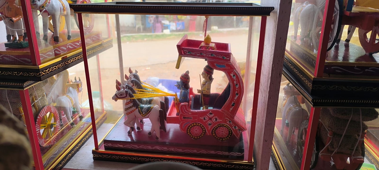 Etikoppaka horses ride King