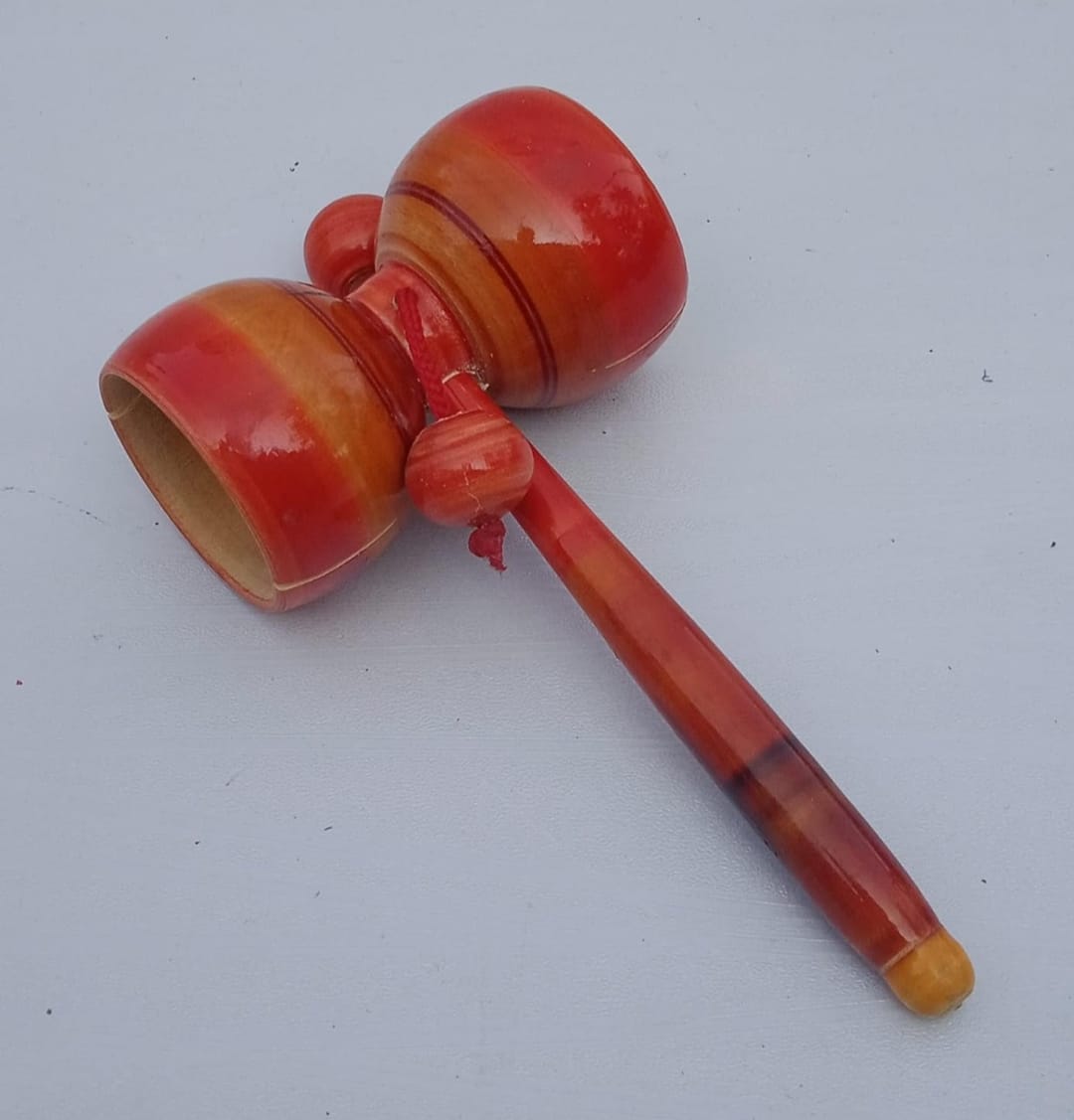 Etikoppaka hammer