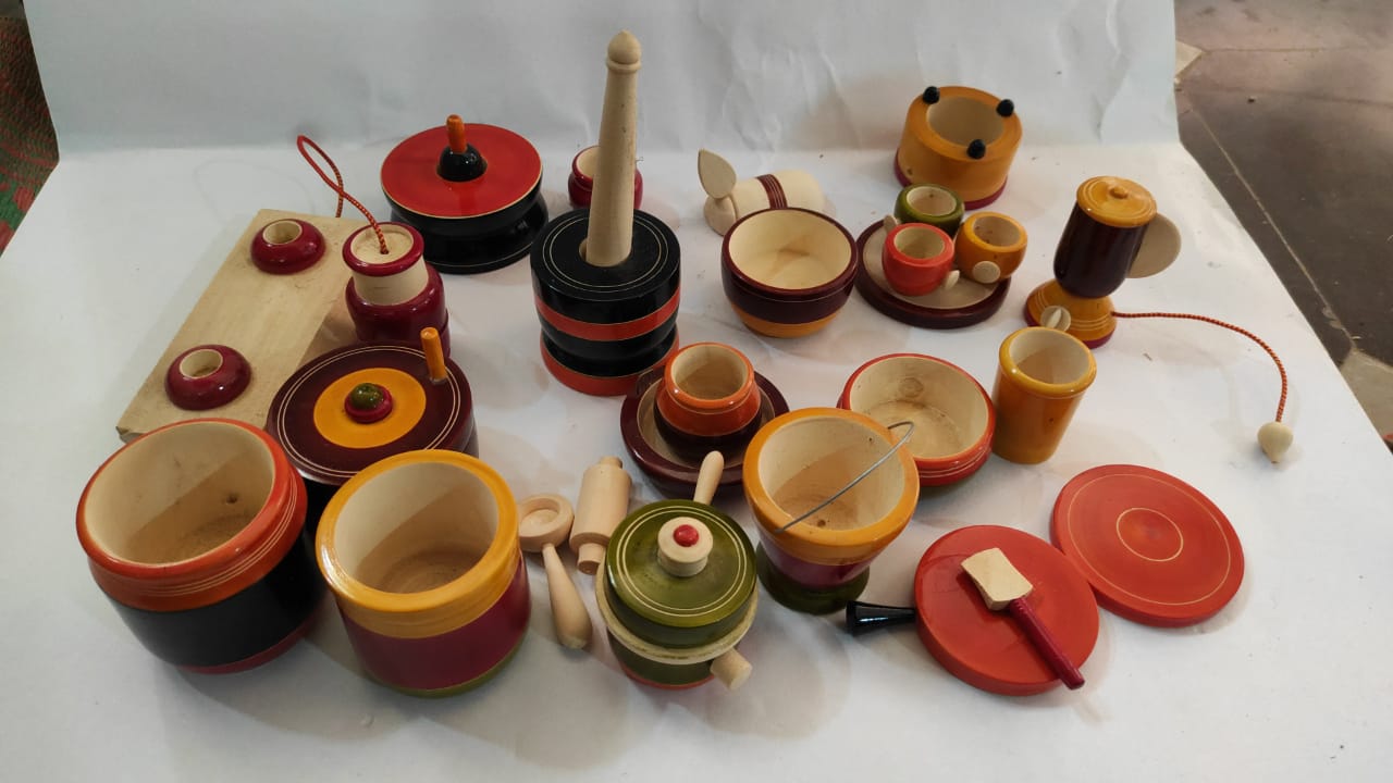 Etikoppaka Mini Kitchen Set